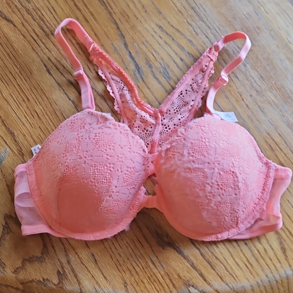 PINK Victoria's Secret Coral Lace Bra